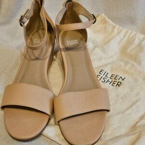 Eileen Fisher Mara Wedge Sandal in Tan NWOB Size 10